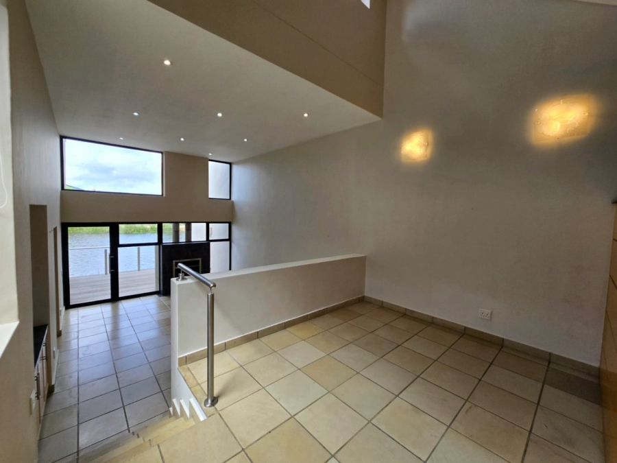 To Let 2 Bedroom Property for Rent in Oubaai Western Cape